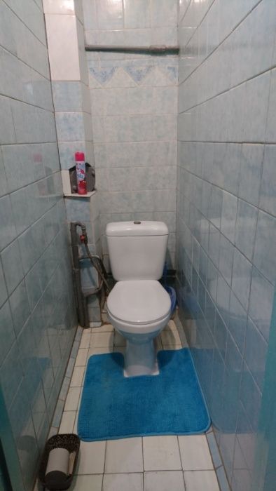 Здам кімнату  прохідну  для 1 дівчини (не здана) без хозяйки в Центрі