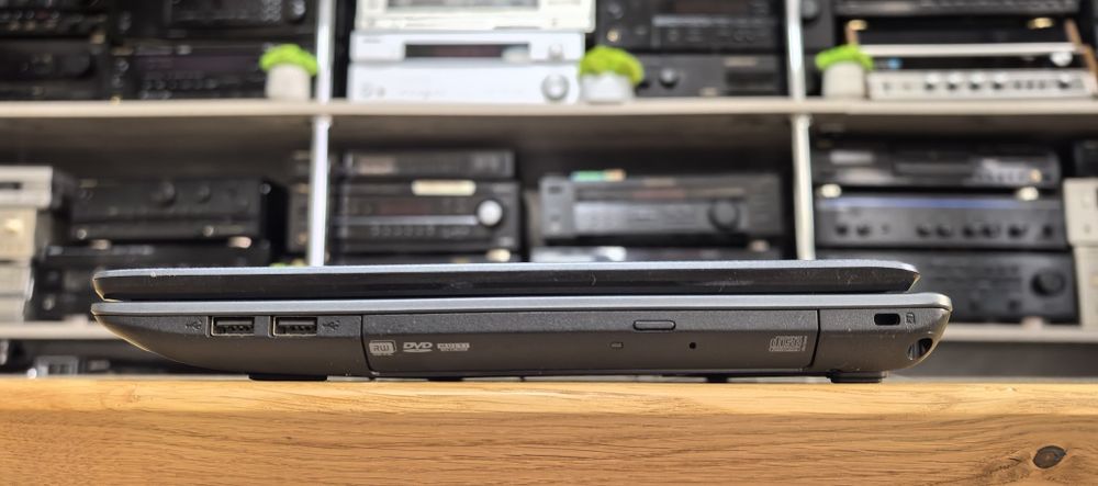 Ноутбук Acer Aspire 5733/i3-370m/Ram 4Gb DDR3 /HDD no /Бж +