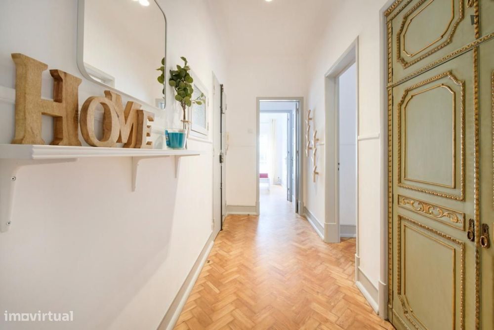 Quarto - localizado em Alameda Lisbon