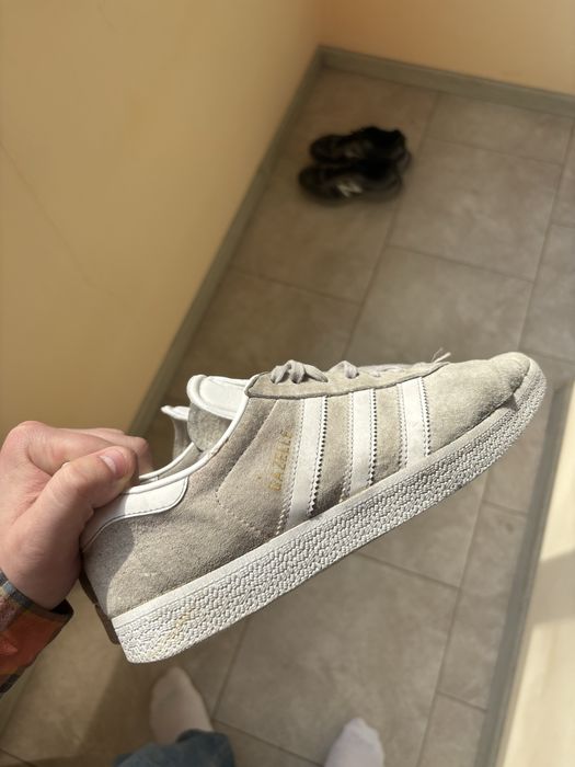 Adidas Gazelle розмір 41,5