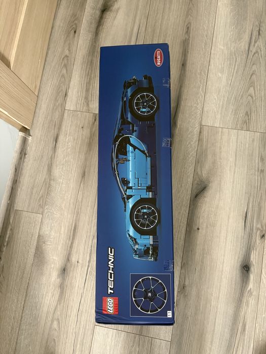 Lego Technic Bugatti Chiron 42083