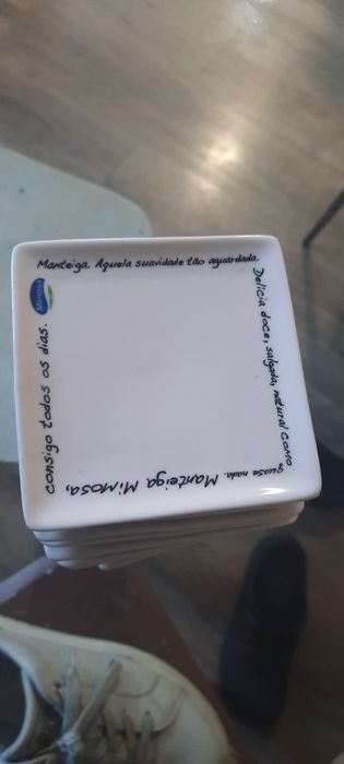 Pratinhos de entradas 12 unidades