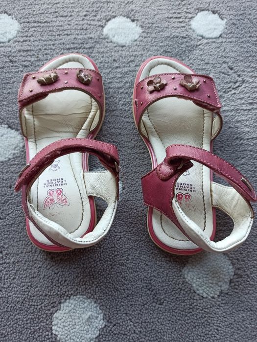 Skórzane sandałki dla dziewczynki Lasocki Kids