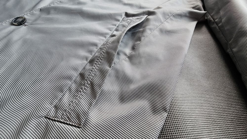 Hugo Boss - ekskluzywny płaszcz -wiatr - deszcz - pepitka - - Size 56 / XL