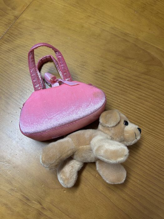 Vendo brinquedo para menina.