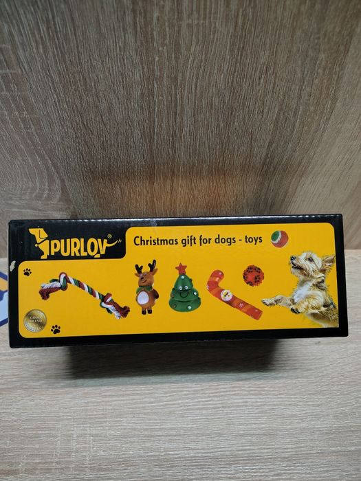 Świąteczny box zabawek dla psa