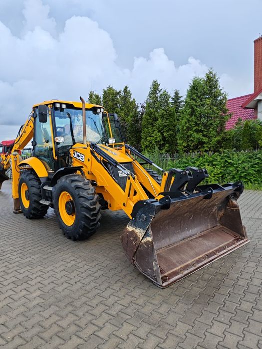 Koparko-ładowarka JCB 4CX 2021