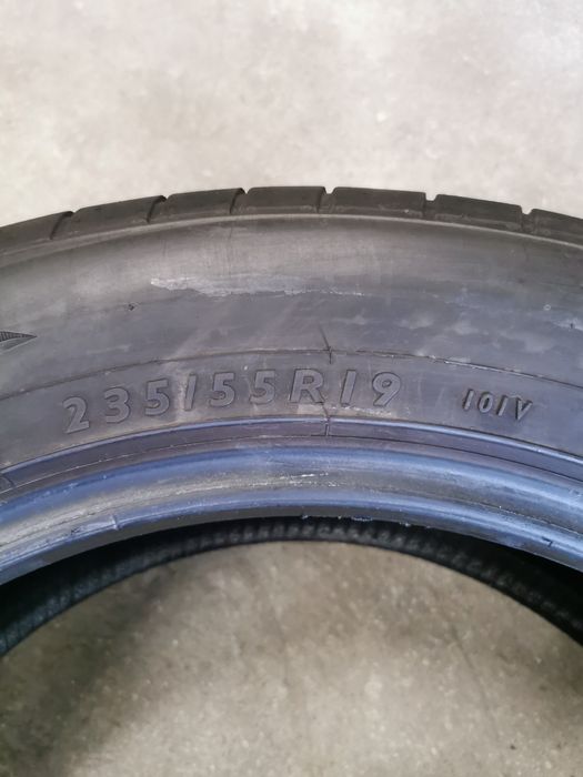 Para opon 235/55R19 101Y Dunlop Sport Maxx RT