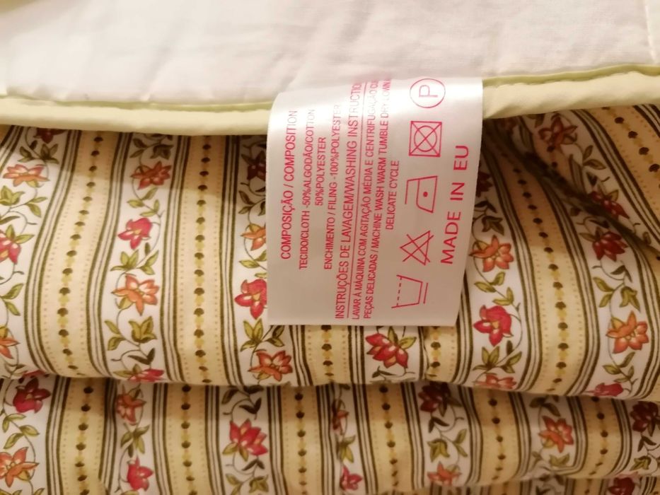 Colcha Piubelle padrão chita