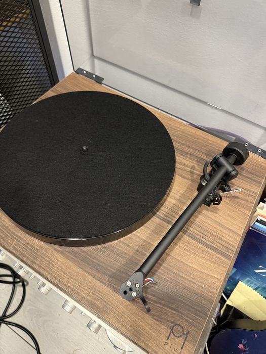 Gramofor Rega P1 Planar Plus