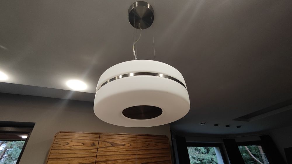 Lampa wisząca massive stan bdb