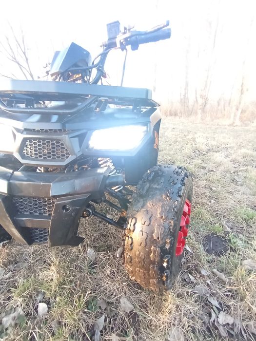 Продам квадроцикл 150 куб.