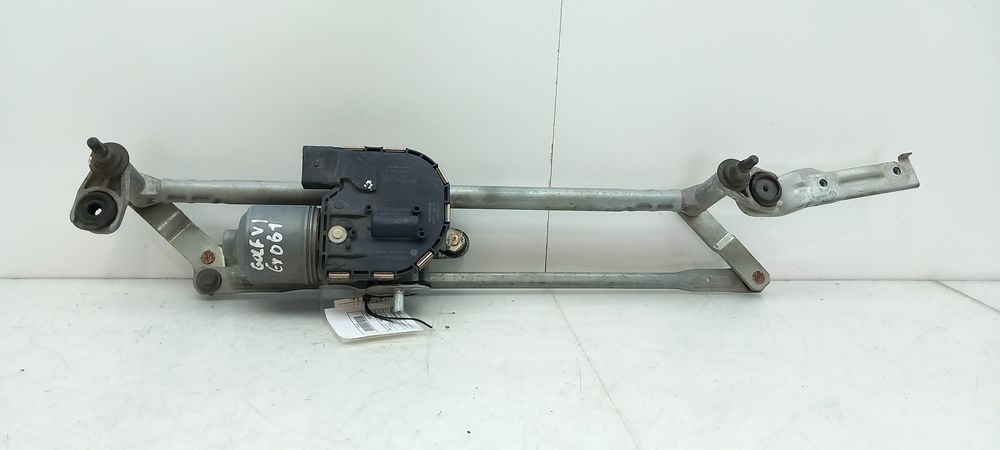 Motor limpa vidros frente VOLKSWAGEN Golf VI (5K1)