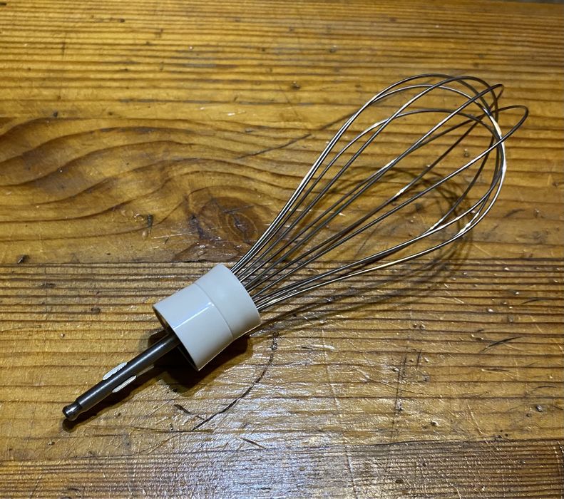 Блендер Grunhelm 60 грн