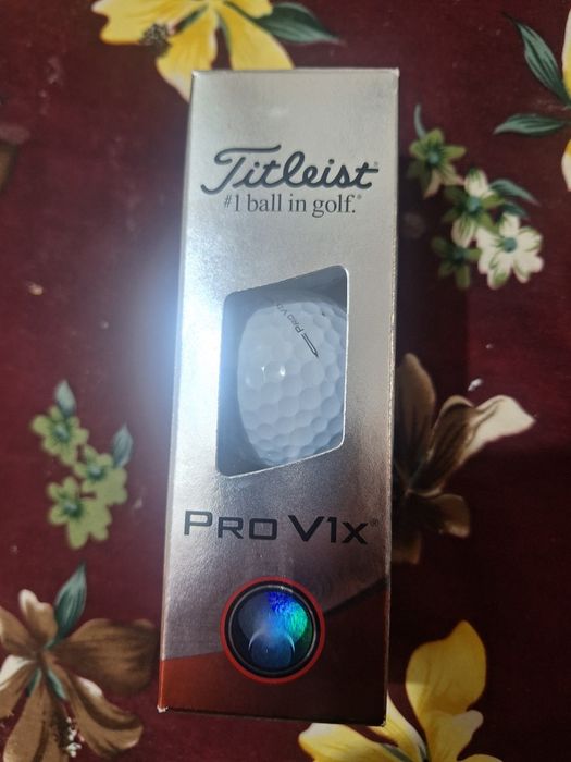 3 bolas de golf Titleist pro V1x