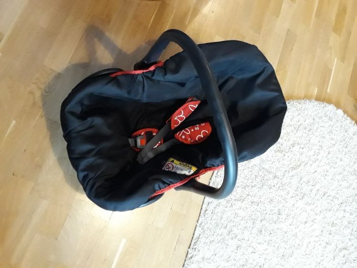 Fotelik, nosidełko do samochodu