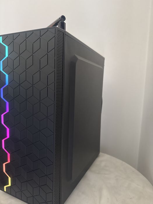 PC Gaming - RTX 2060 12GB | i3-12100F | 16GB RAM