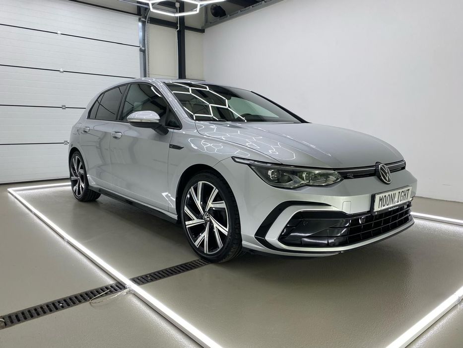 Volkswagen Golf VOLKSWAGEN GOLF VIII 1.5 eTSI 150KM DSG R-line. Salon Polska