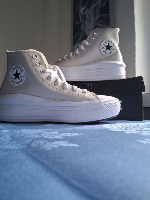 Buty damskie convers  r39