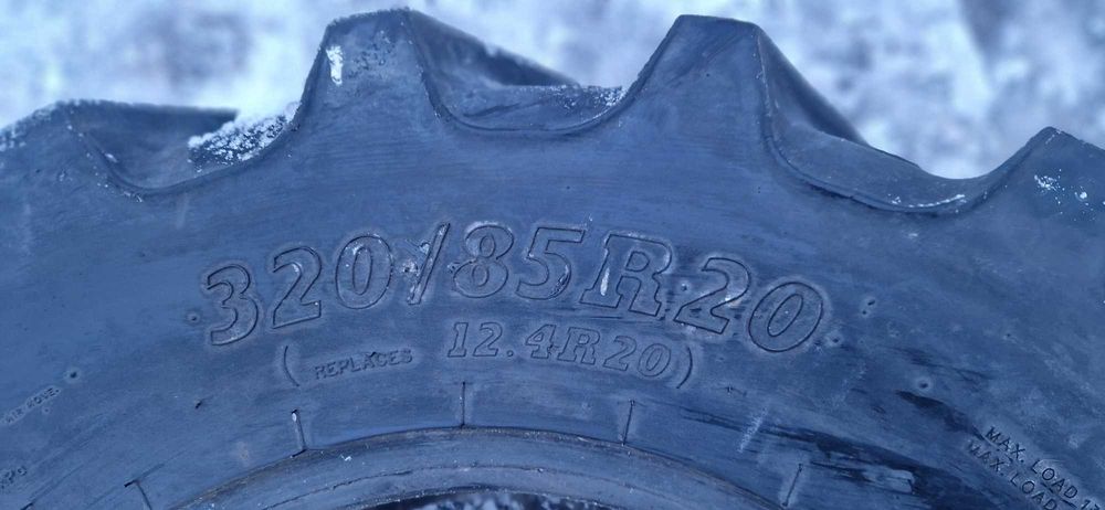 320/85r20 12.4r20 12.5-20 BKT  90% bieżnik