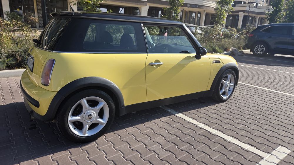 Продам Mini Cooper R50
