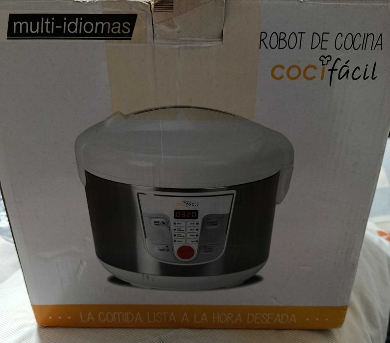 Vendo Robot de cozinha 5 lts, excelente estado.