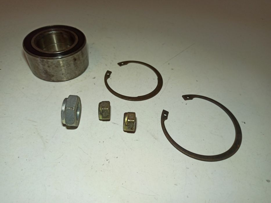 Kit de rolamento da roda - AUDI 100 Coupé (C1) | 70 - 76
