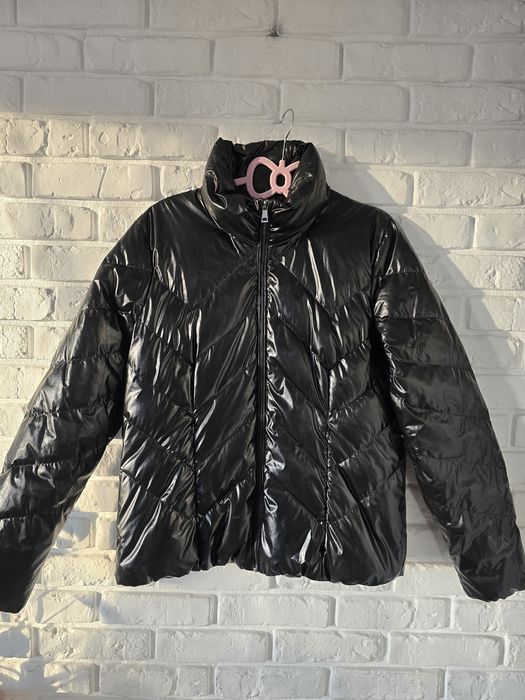 Kurtka pikowana błyszcząca ocieplana Mohito rozmiar L pierzem puch cie