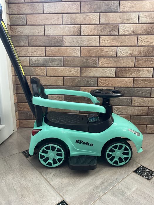 Дитяча каталка-толокар