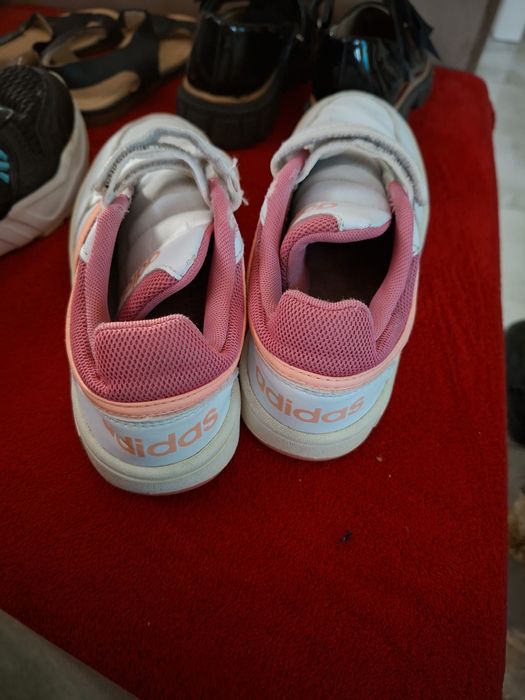 Sprzedam buty adidas roz 33