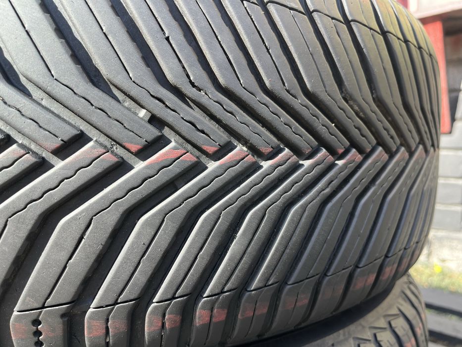 235/55 R18 Michelin CrossClimate2 2 всесезонні шини