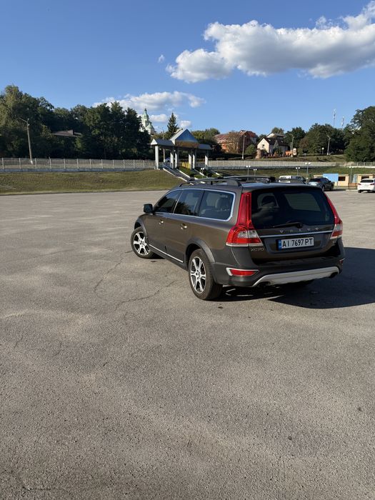 Volvo xc70 2013 3.0 бензин турбо 305 к.с.