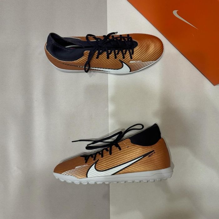 Нові сороконожки бутси футзалки Nike Air Vapor бронзові Tiempo 46 р 9