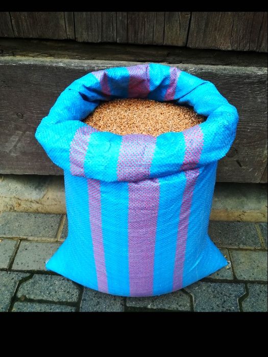 Pszenica workowana 25kg ,możliwy transport  ,100zlł za 100kg