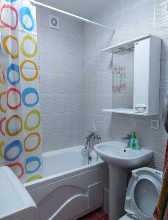 1 кімн. Район 12 школи. Погодинно, подобово. Ціна доби.