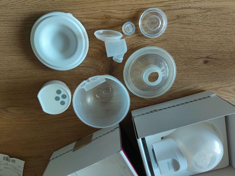 Laktator momcozy s12 pro dwie sztuki