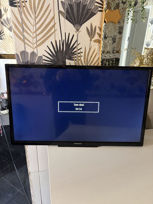 Tv lcd 32” polegadas475718328192215040