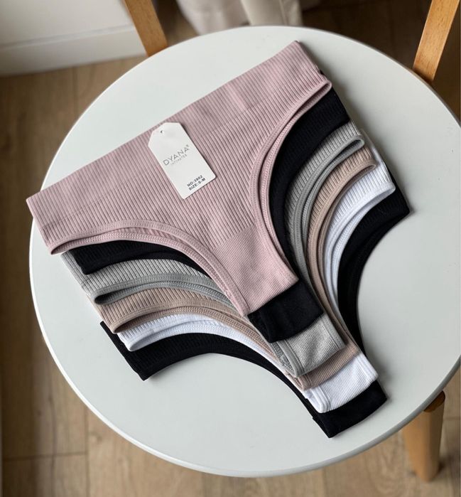 Трусики сліпи в рубчик Dyana, Ouno .