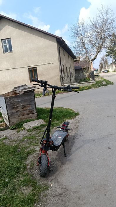 Продам електросамокат Sunniggo x7