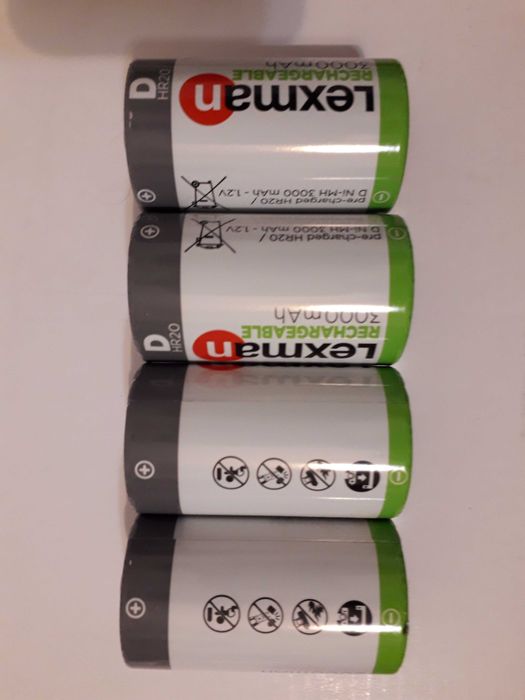4 Pilhas recarregaveis tamanho D 5€