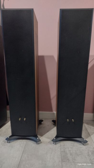 Kolummny podłogowe STX Electrino 150