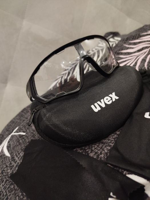 Sportowe okulary Uvex premium edition