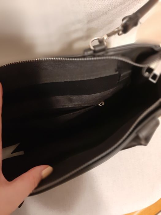 Elegancka czarna torebka Stradivarius NOWA