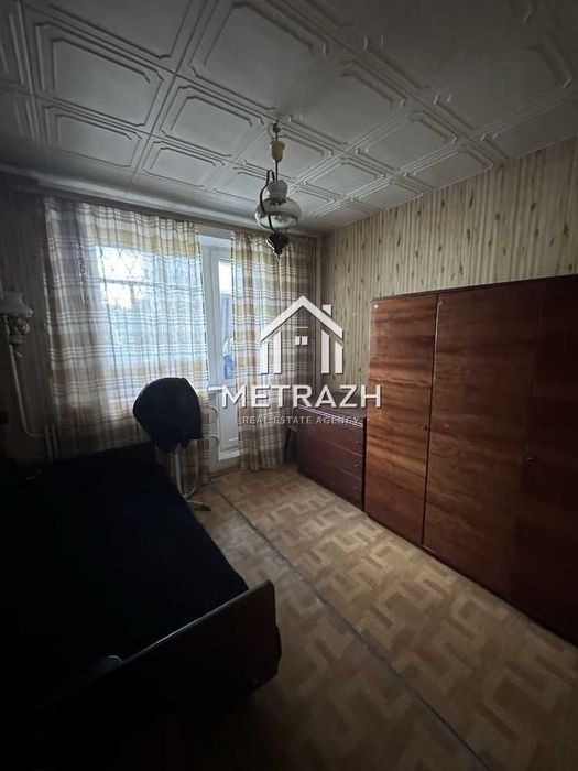 91812 Продам 2 комнатную квартиру на вул. Ахсарова