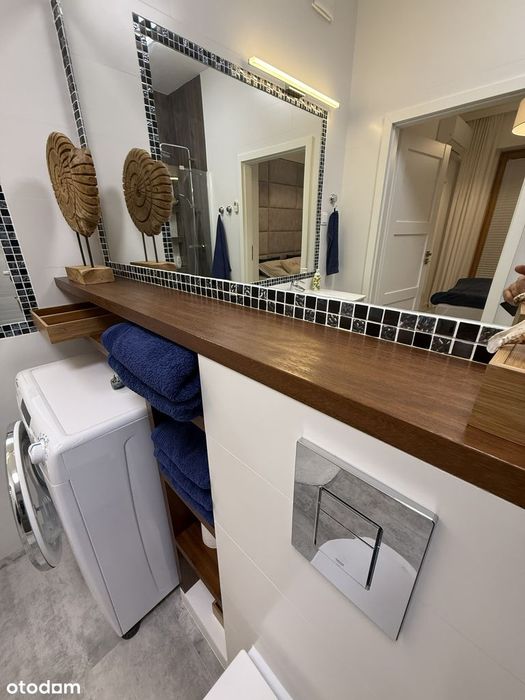 Apartament mieszkalny z balkonem i miejscem parkingowym.