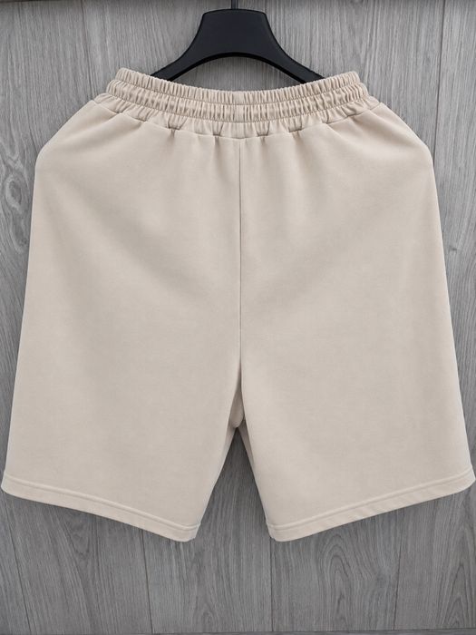 Шорти бежеві Zara