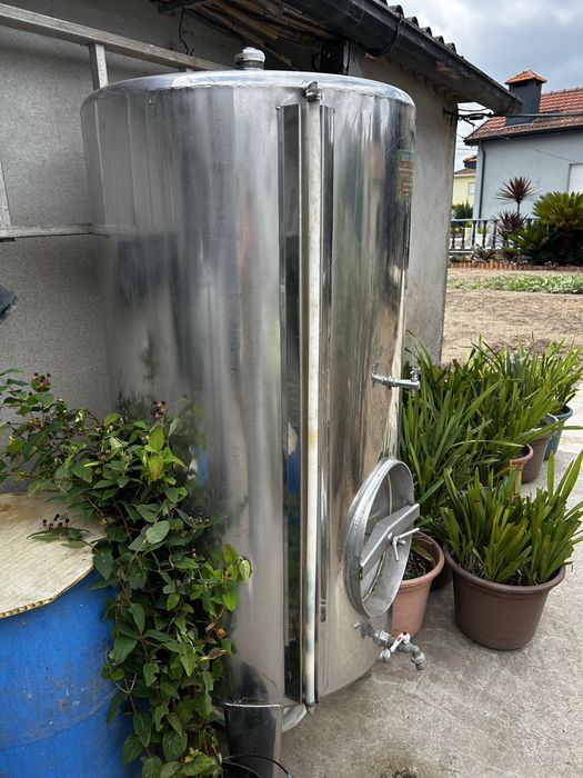 Pipa para armazenamento de vinho