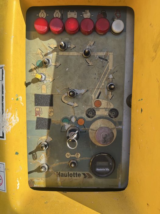 Plataforma Articulada Diesel 20mt Usada