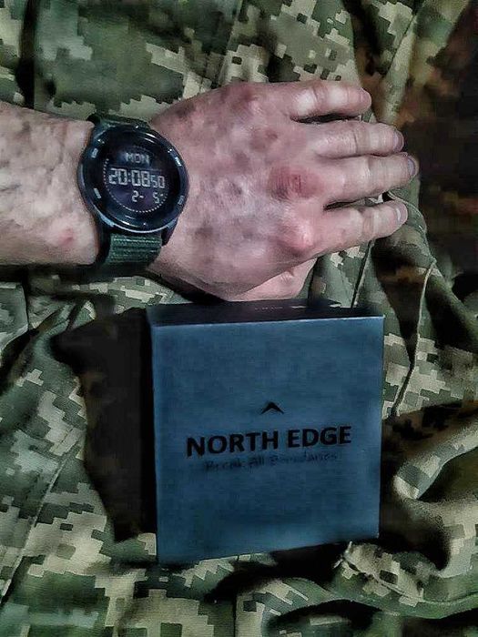 Новий тактичний годинник North Edge Alps з компасом
