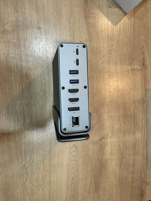 Універсальна USB-C док-станція 15 в 1
